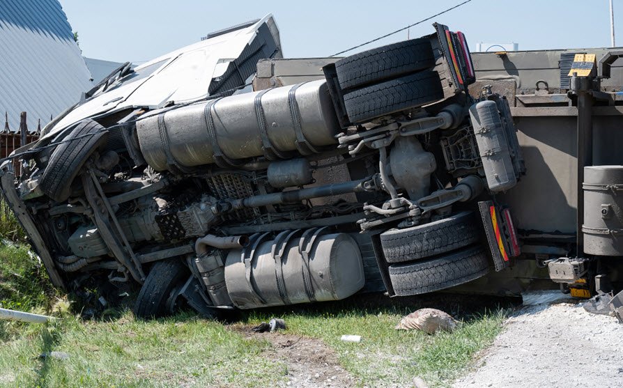Find a Semi-Trailer Truck Accident Attorney