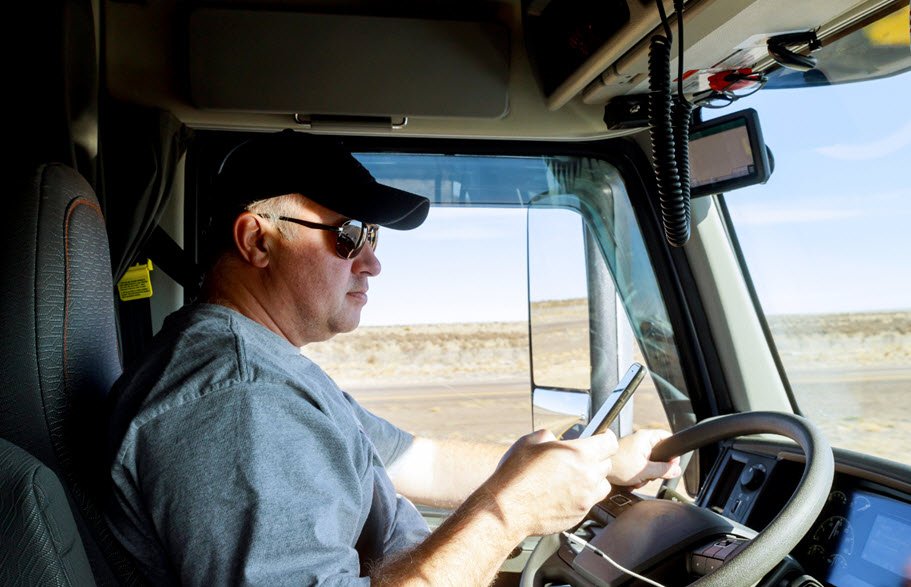 Omaha Truck Accident Lawyers | High & Younes LLC